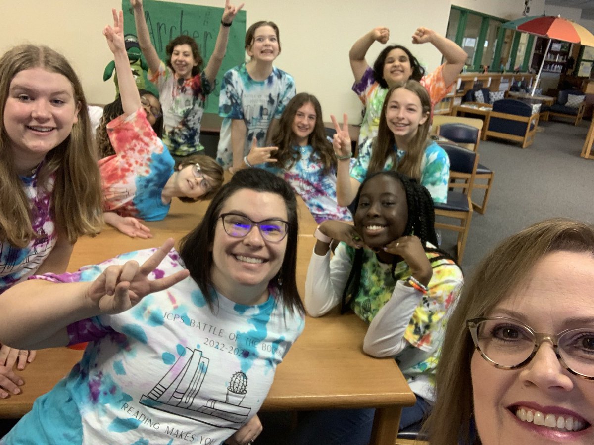 Good luck to all the middle school BOB teams👏🏼! <a href="/vbattsALMSmedia/">Vanessa Batts</a> #gogators💙🐊💚 #raisethebar #risetothechallenge
