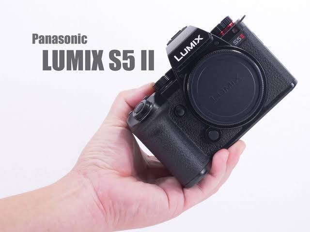 BF_camera's tweet photo. I edit #editVideo with @LumaTouch #lumafusion 🎞 First problem w/ #LUMIX #s5lltrouble 📸 #Panasonic officially says you cannot transfer MOV video files to your #iPhone or@#Android mobile device by #SDcard reader or the #lumixsync app @panasonic @LumixUSA #s5ii #s5ll #videocamera https://t.co/MdvnFiCeec
