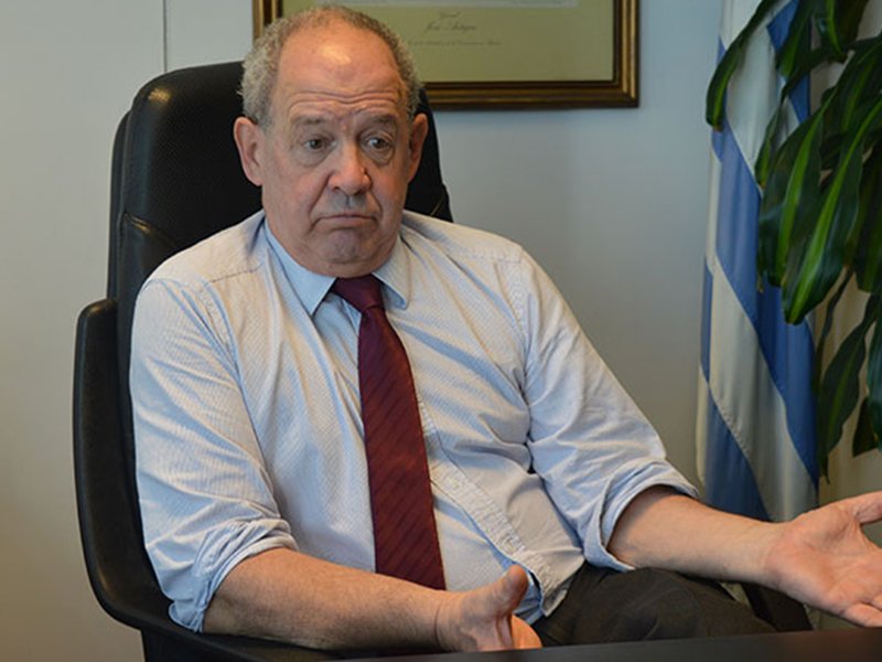 🔴 Ex director de Jutep, Ricardo Gil Iribarne, en <a href="/NadaQuePerderuy/">Nada que perder</a>: "Está estrictamente prohibido por ley que la ministra Arbeleche conceda una exoneración a una empresa en la que trabaja su esposo. Más allá de violar la ley, el mensaje para la población no es bueno".