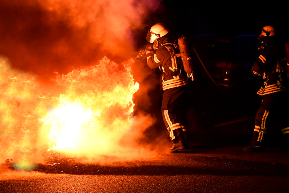 wiaktuell's tweet photo. #Erbenheimer #Lagerhalle in #Flammen
Eine Lagerhalle im #Wiesbadener Stadtteil #Erbenheim ist in der Nacht zum Freitag in #Brand geraten. Die #Feuerwehr war mit einem #Großaufgebot im #Einsatz. Es dauerte Stunden bis die #Flammen gelöscht waren.
https://t.co/ySAqQIWlhF https://t.co/0s0h11jV80