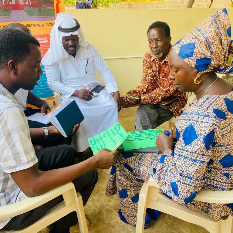 Tusonge_CDO's tweet image. During a session with stakeholders, duty bearers and community members in launching our new 3 years economic empowerment project.
#economicempowerment 
 #projectlaunching