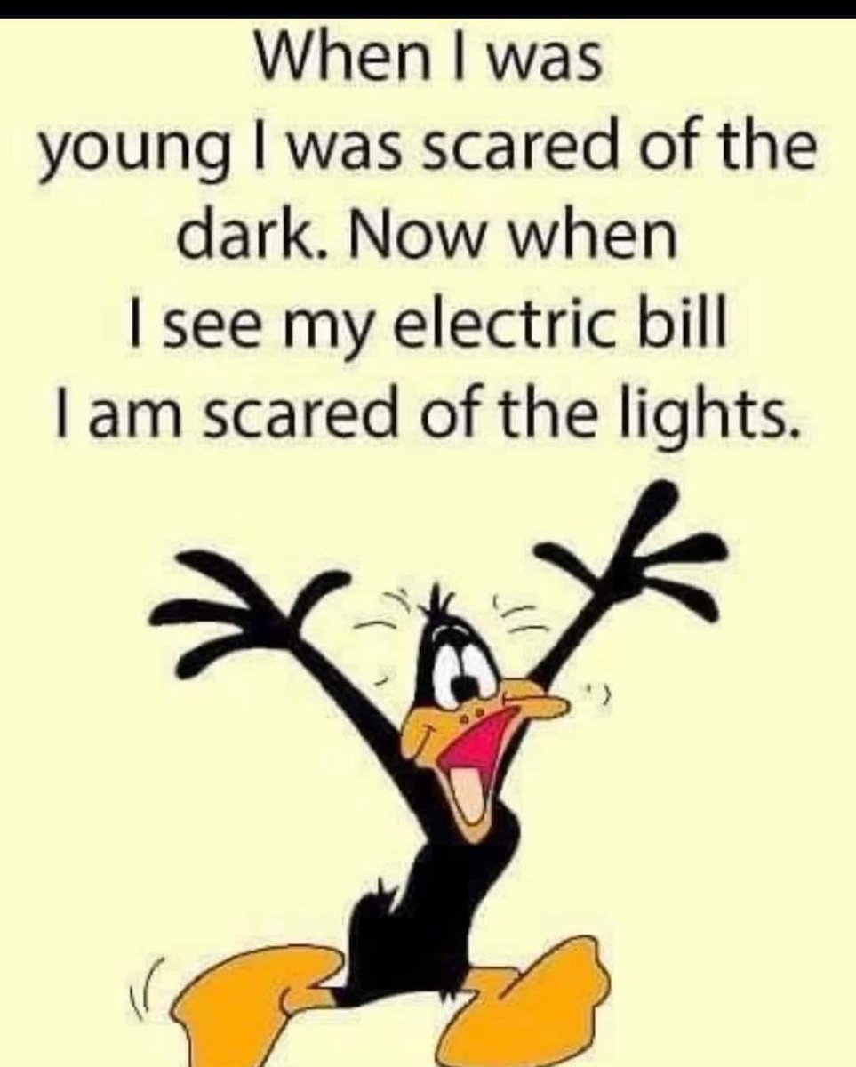 sindilillis's tweet photo. ๐ณ๐ณ After seeing our Xcel bills lately, YIKES! #tgif #friday #fridayhumor #mom #twinmom #momof3 #realtor #thelillisgroup #fathomrealty #colorado https://t.co/37e4SWdg3k