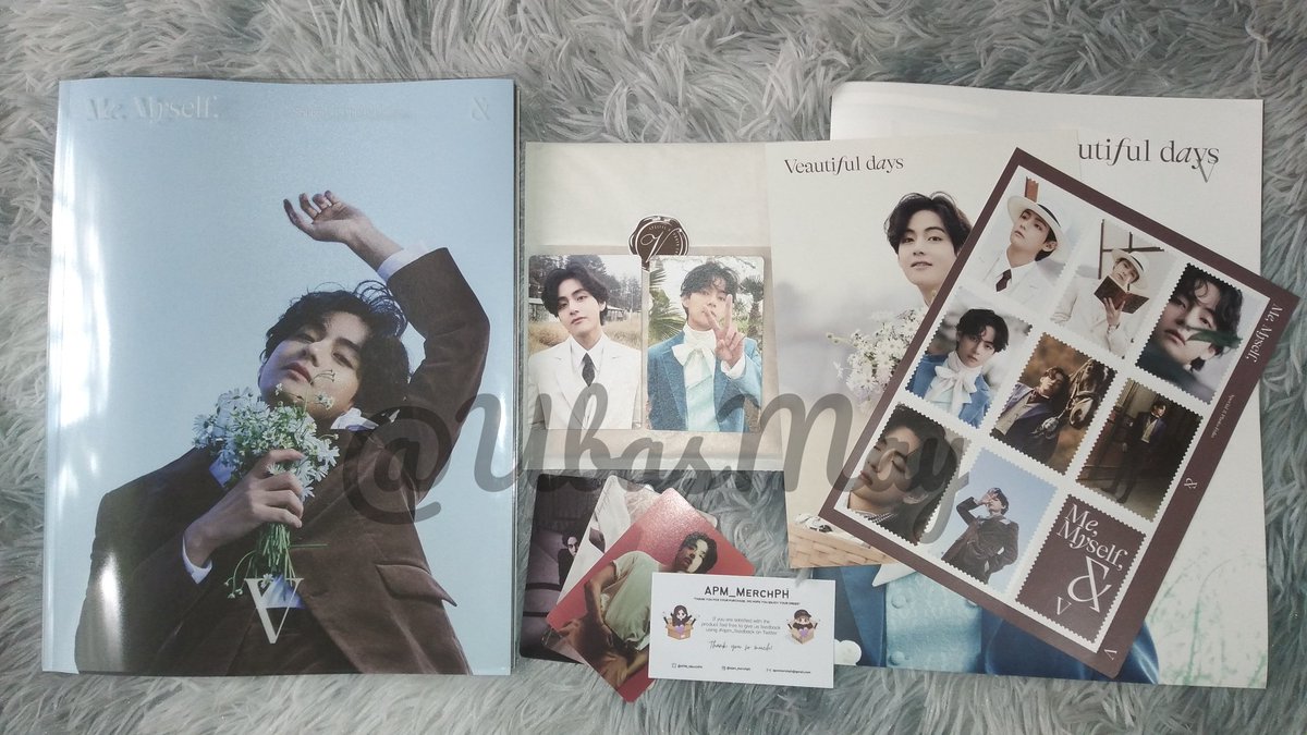 UbasMay's tweet photo. 💜 V ‘Veautiful Days’ Photo-Folio

💌 - #ubasmay_collects 
Thank you @APM_MerchPH for the fast service and cute frebiee. Shelby Taehyung came home 🥰. I receive the V Photofolio last Feb. 9 but I unbox it today hehe and this is my first time ordering from your shop. #apm_feedback https://t.co/9JsiiRwCPS
