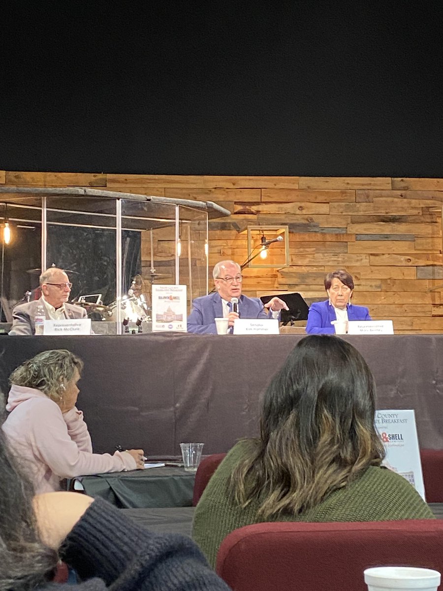 Attending the Saline County Legislative Breakfast this morning to hear about what is going on in this legislative session in our state.