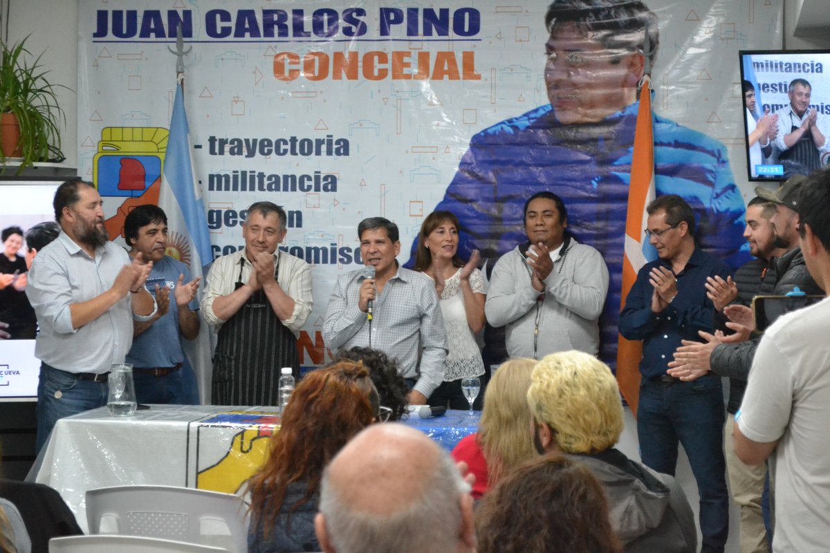 Pino_Ush's tweet photo. Comenzamos con las reuniones de militancia del 2023. Nos volvemos a encontrar para seguir afianzando un proyecto de ciudad que incluya a todos y todas, con más oportunidades de desarrollo y progreso.
#participacion #proyectos #comunidad #jcpino #cristinalopez #mujeresccna https://t.co/60OOmzxssg