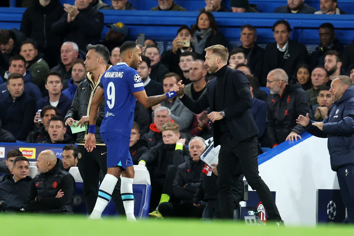 FabrizioRomano's tweet photo. Potter: “Pierre Aubameyang had a really good training week, he’s available for selection”. 🚨🔵 #CFC

“Our problems? Speaking to a few of the experienced guys, they said it was the worst pre-season they've had. The tour didn't work as well as it would like”, via @AbsoluteChelsea. https://t.co/UqH3w4OkdN