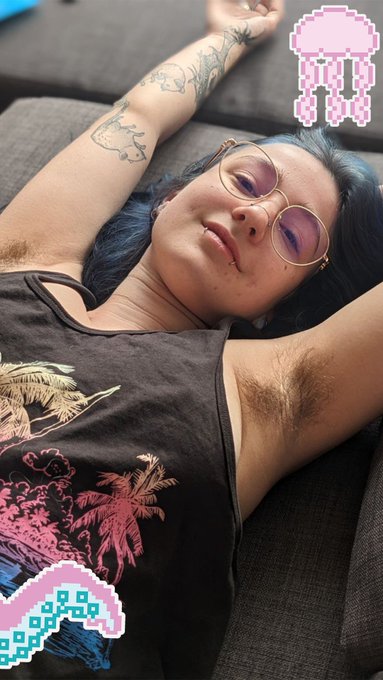 Est-ce que je t'ai manqu&eacute; ? 🥰👀  Rejoins ma page VIP 👉https://t.co/roDBfDcyWo 👈 https://t.co/3sBimW24