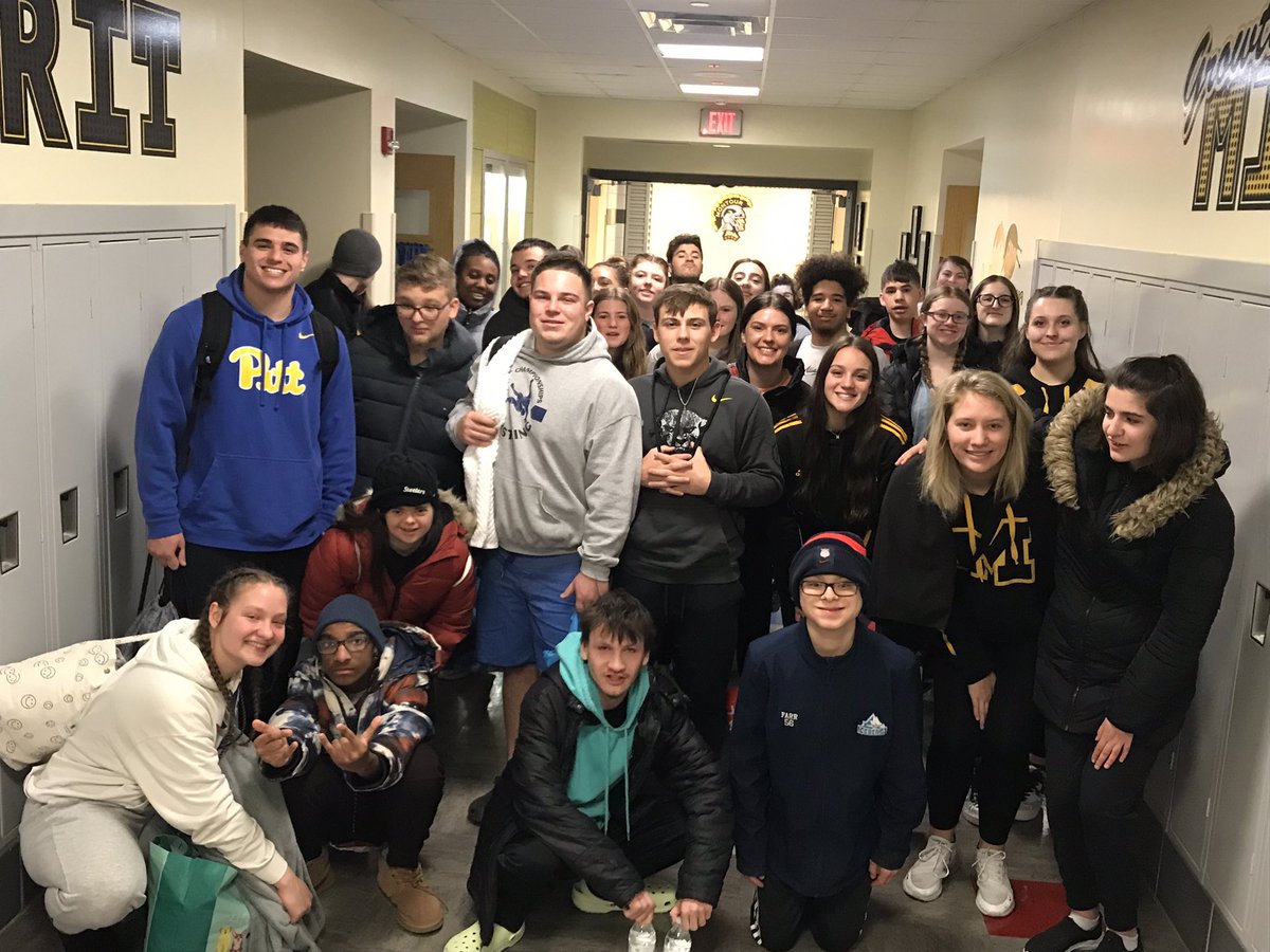 Today is THE DAY! 
Montour Best Buddies headed to the SOPA Polar Plunge at Acrisure! Help our team to support Special Olympics  if you can:

give.specialolympicspa.org/team/468155  
 <a href="/Mrs_Walters218/">Katelyn Walters</a> <a href="/hilltopspartan/">Montour High School</a> <a href="/MrsKCrawshaw/">Kylee Crawshaw</a>