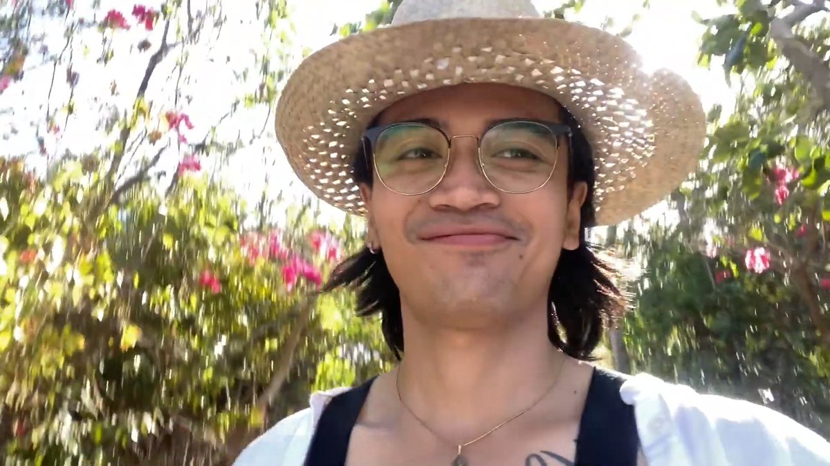 ocampo13_ocampo's tweet photo. #VlogkadaFriday๐๐๐๐
#Vlogkada๐๐๐๐ @kyoquijano @arahvirtucio @AraPeeee @danimaganduh @Thisaintmel @luigipacho @KarlZarate @rozelbasilio_ @phamswing @NoahManalac @benedict_cua @MarsLovesPurple ๐๐๐๐ https://t.co/6AyKpfctui