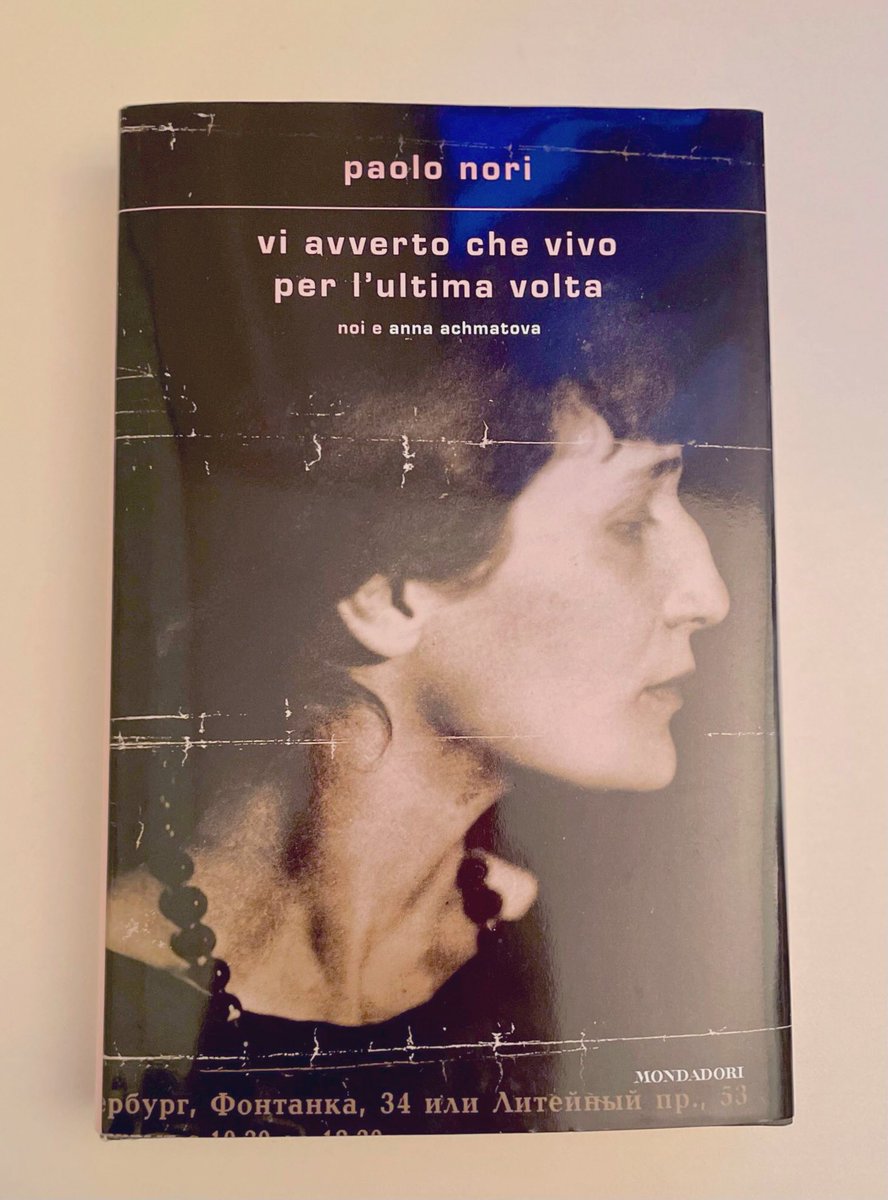 Mi piacciono i romanzi. La maggior parte dei romanzi che ho letto sono romanzi russi.Per quello ho studiato russo. 
Per quello,scrivo libri come questo.

Perciò,quando mi sono svegliato il 24 febbraio e ho scoperto che la Russia bombardava Odessa e Kiev, mi veniva da piangere.