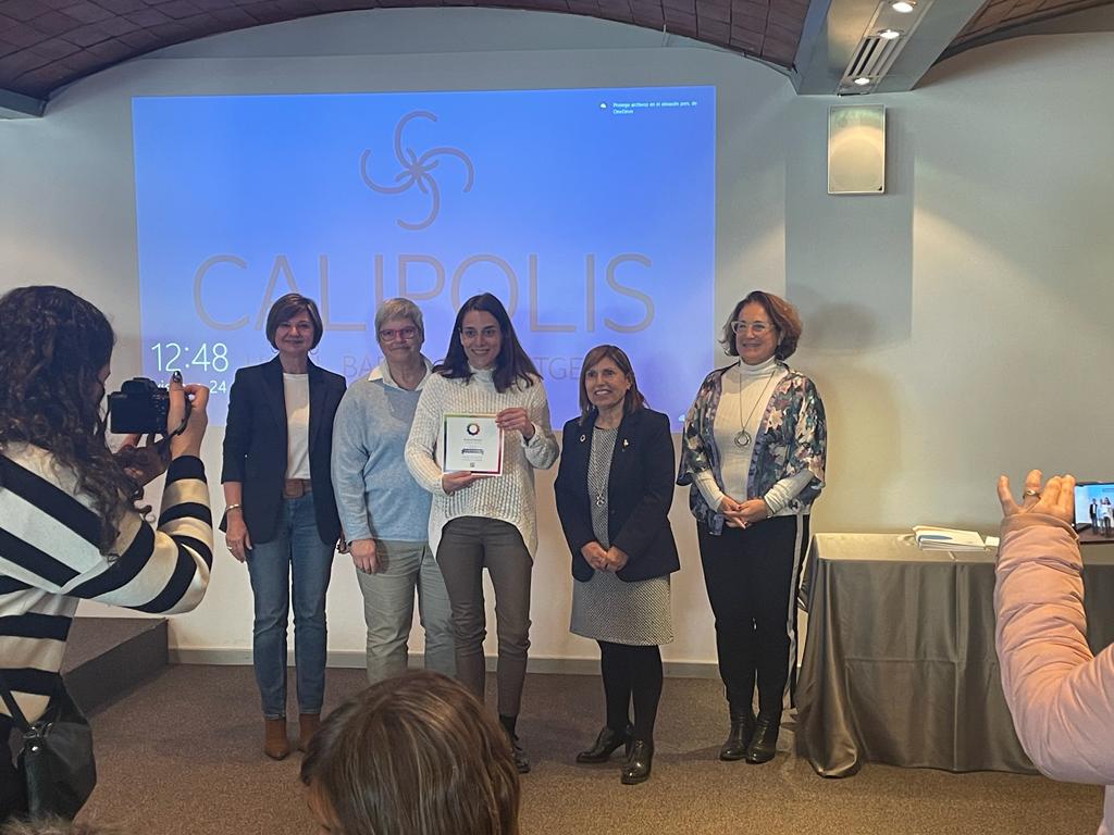 Satisfetes per  la renovació dels distintius per la qualitat turística @Biosphere_RTI  a entitats i empreses de #cubelles. 
- Ajuntament de Cubelles
- Oficina de Turisme. 
- Exposició permanent del pallasso Charlie Rivel
- Platges.
- Camping La Rueda
- Descoberta