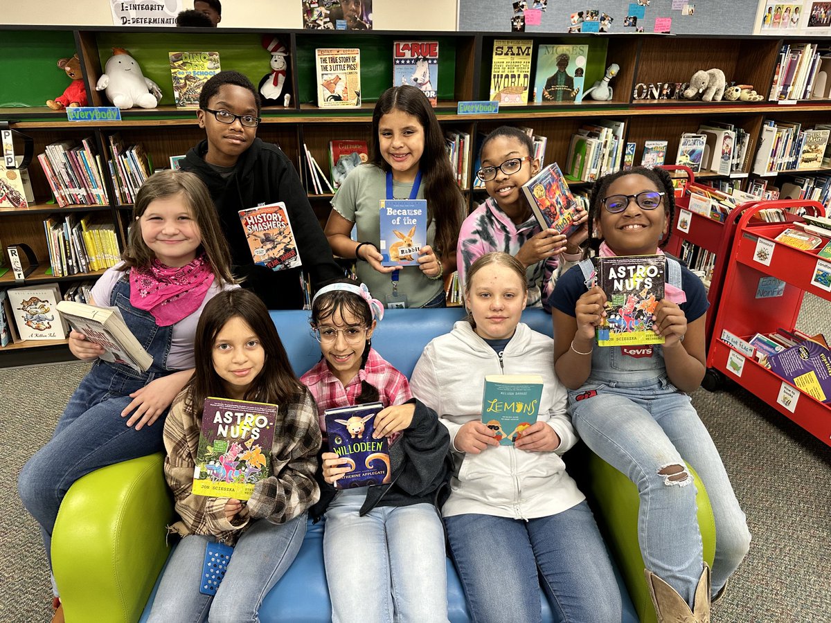 Congrats to our Name That Book team for advancing to the final district competition! ⁦<a href="/GreenwoodKISD/">Greenwood Forest</a>⁩ #ReadersofWonder