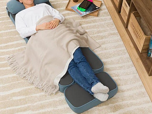 Japan_Vibe's tweet photo. The latest trend in Japanese-speaking Twitter is this chair from a Japanese furniture retailer Nitori

You can use it in different configurations and spend the whole life without leaving it.

Costs only 11990 JPY (~88 USD)! https://t.co/MfAgxxjA5E