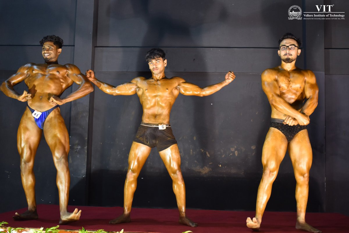 VIT_univ's tweet photo. The Men's Powerlifting Championship @ Riviera 2023 with stunning postures.
Photo Credits: Elumalai, PR Office and @fot_ographiqa
#VIT #VelloreInstituteofTechnology #MensPowerLiftingChampionship #Riviera #Riviera2023 #ReviveTheEra #BoduBuilding #PowerLifting https://t.co/xwEGMZBQtw
