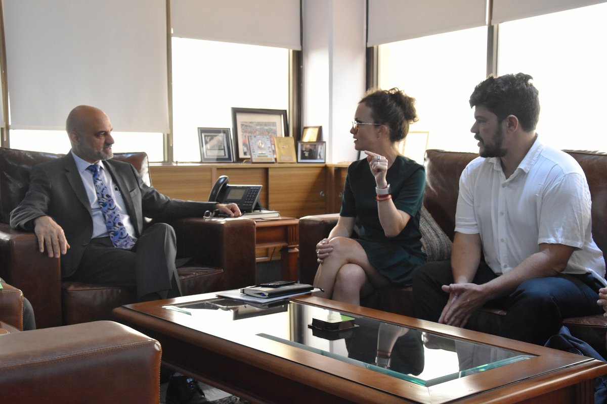 Nos reunimos con el Embajador de <a href="/Indembarg/">India in Argentina</a>, <a href="/dineshbhatia/">Dinesh Bhatia</a>, para profundizar la cooperación bilateral, la agenda en materia de incubación y aceleración cruzada, y la internacionalización temprana de emprendimientos y startups  🇦🇷🤝🇮🇳