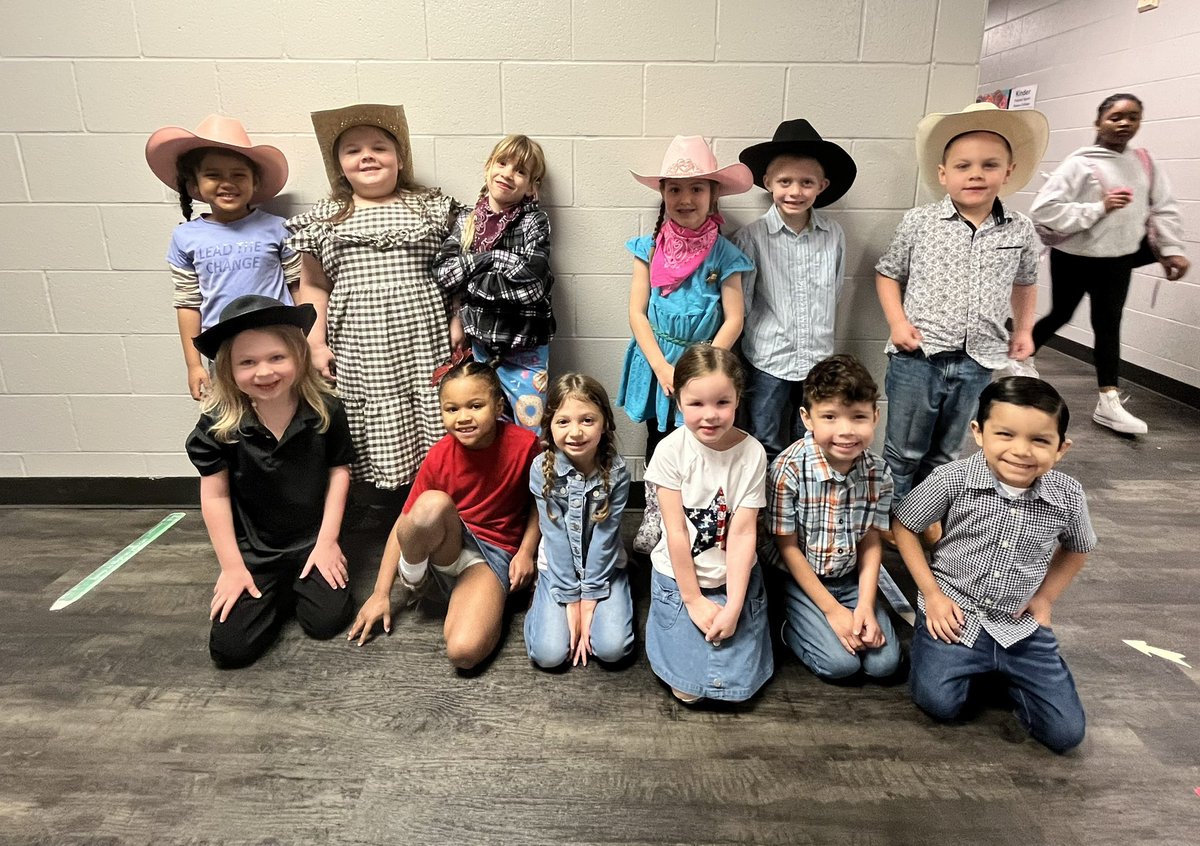 Selena Brooks tweet media