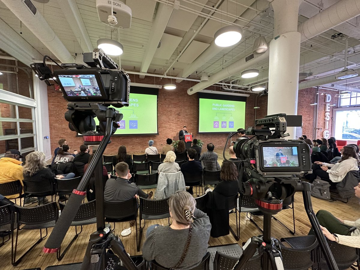 darkdriving's tweet image. It’s *great* to be back! #CMPHL