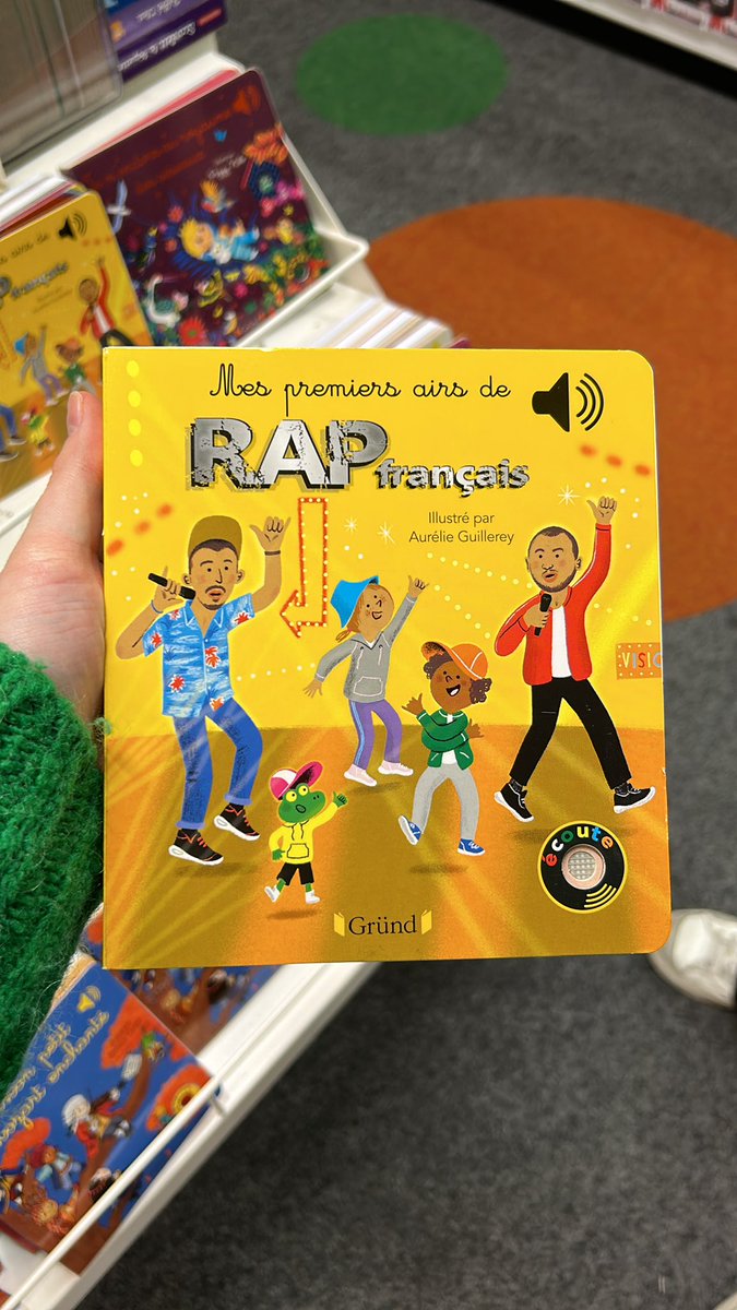 manonethmdy's tweet photo. JE VIENS DE TROUVER ÇA C HILARANT @bigfloetoli https://t.co/2J57IMiiRU