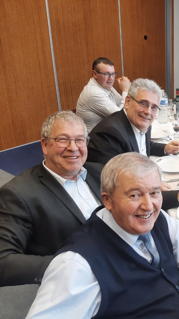 GreffinDamien's tweet photo. Salle comble à l’Assemblée Générale de la FDSEA du département de COREZE pour représenter la @FNSEA. Au menu : #conflits locaux #distorsions régionales https://t.co/l65WU7Kt5K