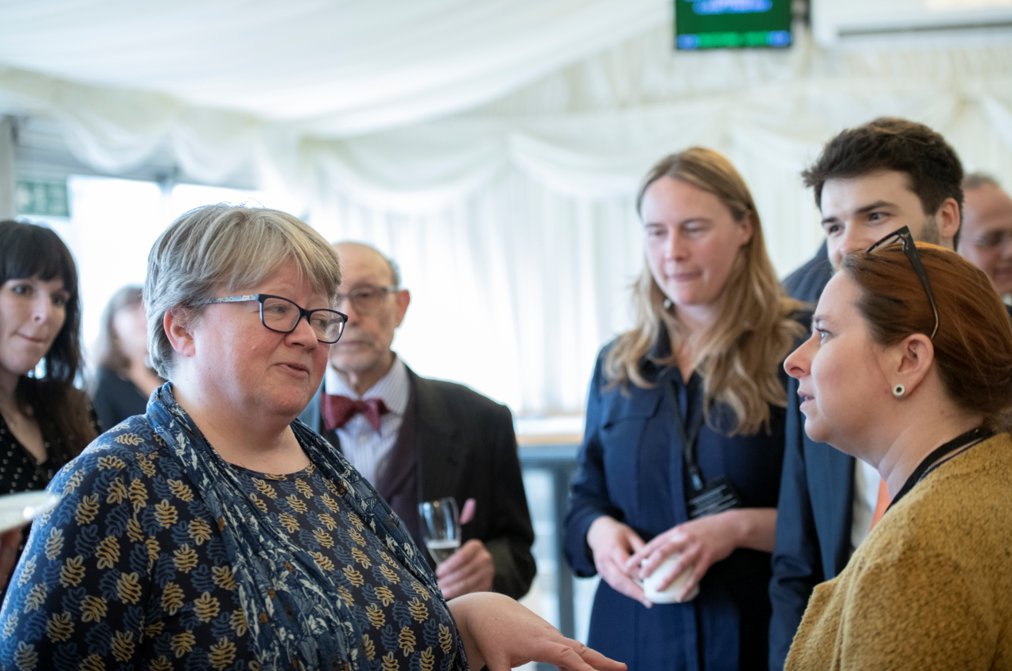 Great to meet <a href="/theresecoffey/">Thérèse Coffey</a> at Rethink Nature species champion event on Wednesday afternoon. We discussed rapidly declining pollinator populations and Defra's work to revise the 9 yr old National Pollinator Strategy.  #specieschampions #foodsecurity <a href="/Buzz_dont_tweet/">Buglife</a> <a href="/bees_appg/">Bees, Pollinators and Invertebrates APPG</a>