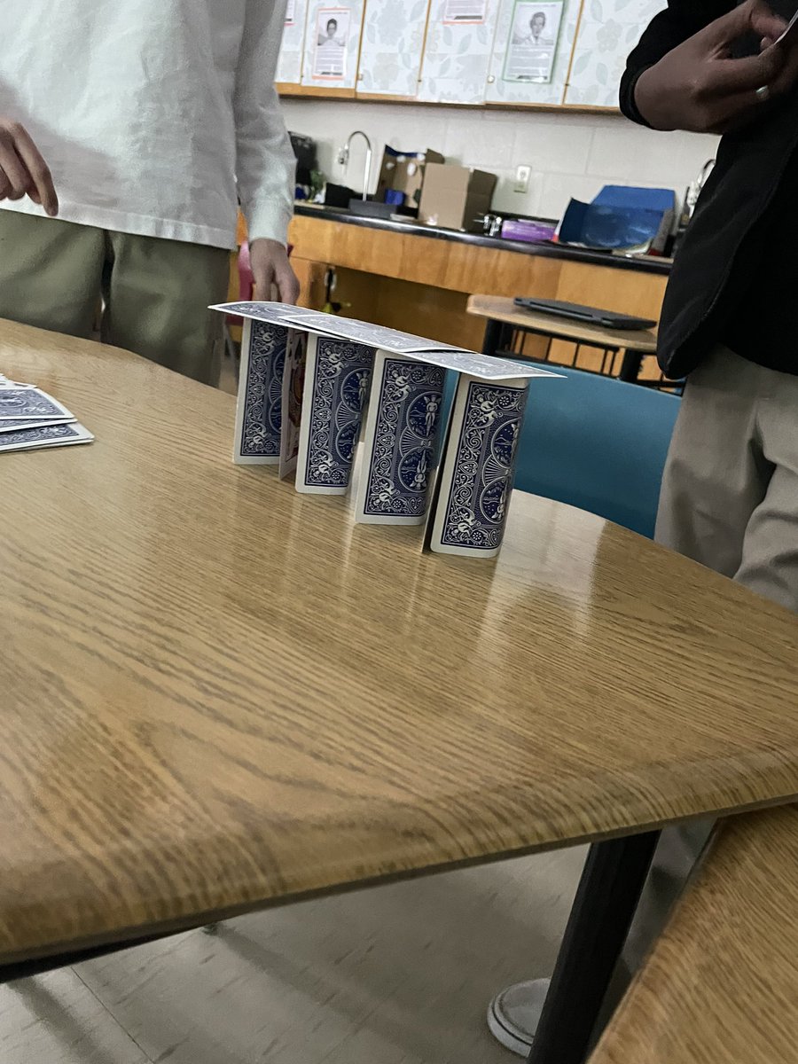 Earlier this week, one of my science classes tested out making different types of structures using a deck of cards. Creativity was everywhere that day! #structures #grade7 #science <a href="/StMatthewOCSB/">St. Matthew High School</a>