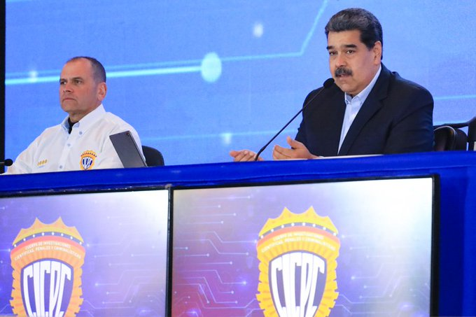 XtraLoco's tweet photo. #GDCInforma|| Pdte. @NicolasMaduro conmemoró el 65º aniversario del Día del Investigador del Crimen en Venezuela, acto que se llevó a cabo en el Auditorio de la Academia Militar, en Caracas.
#SancionesAsesinas
#poupettekenza #oriele https://t.co/DDuBSUStII