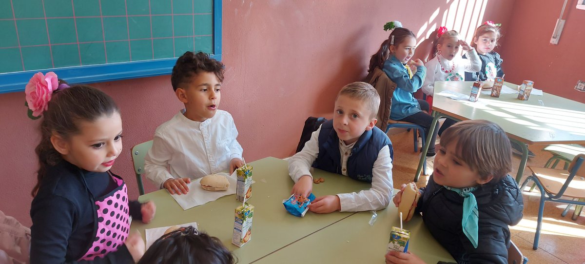 CEIP Pablo Neruda (Málaga) tweet media