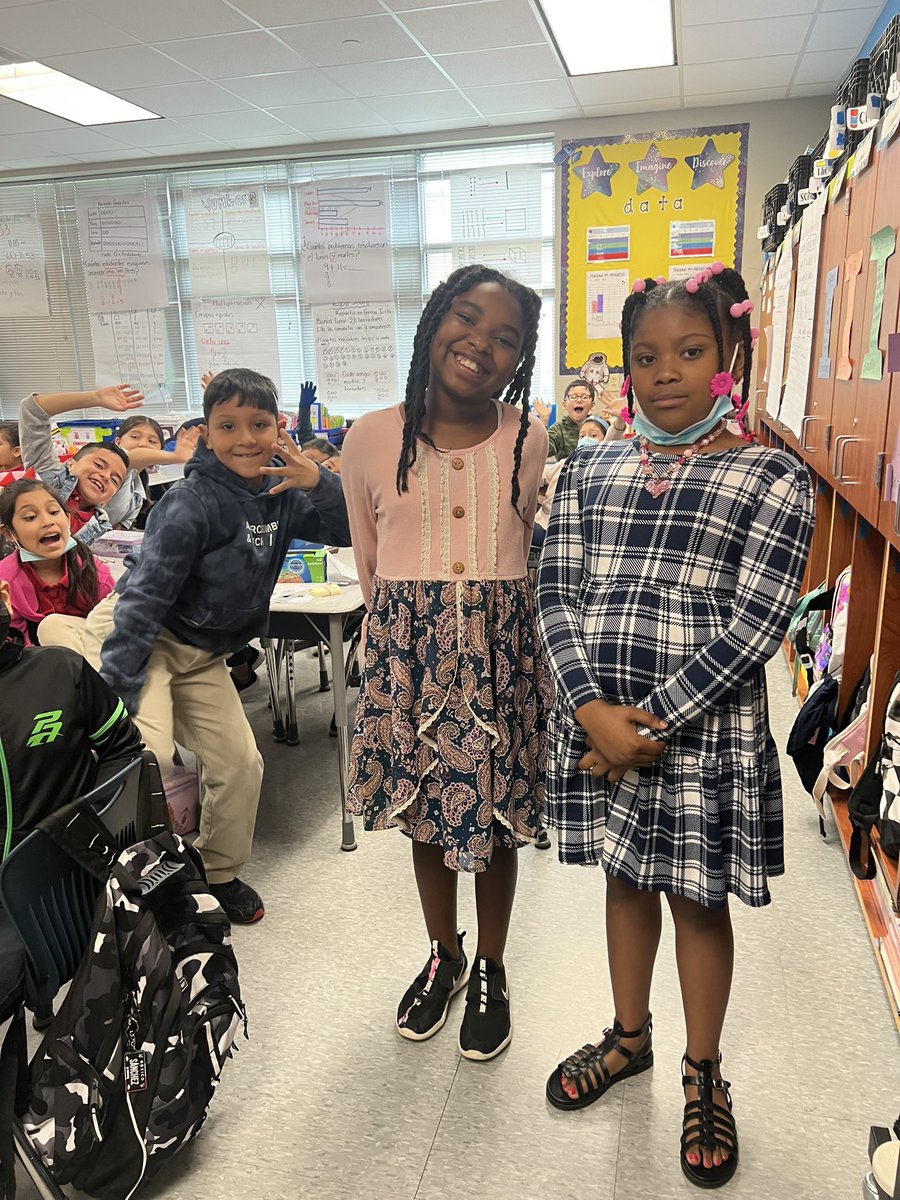 MrRebullida's tweet photo. My students participated to be part of the Living Wax Museum for Black History Month. They went door to door to present their famous person. Proud of them. Awesome job! @Almeda_Elem @Ian_Olmstead @deandra_waters @MsMariaPinedo https://t.co/gw59ASOSYk