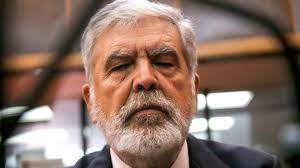 lavozdel_chipi's tweet image. El Condenado x Chorro #DeVido dijo:
“El #FdT está finalizado. Cuando no gobierna ni Perón ni (Néstor) Kirchner, vos no podés decir ‘no me interesa conducir el partido’. Hay que hacerlo y hoy no hay conducción”