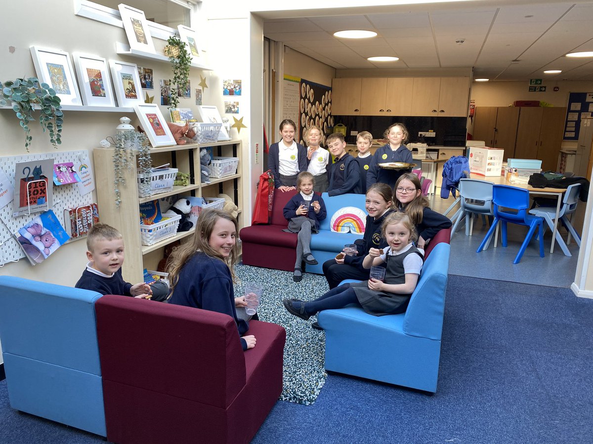 This week’s amazing star readers enjoying their treat in our library lounge #gawberreading #starreaders