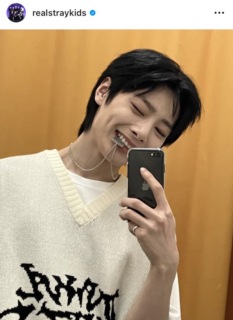 🧭スキズ Instagram 情報🧭 2023.02.24(金)22:45 🦊アイエンがインスタ