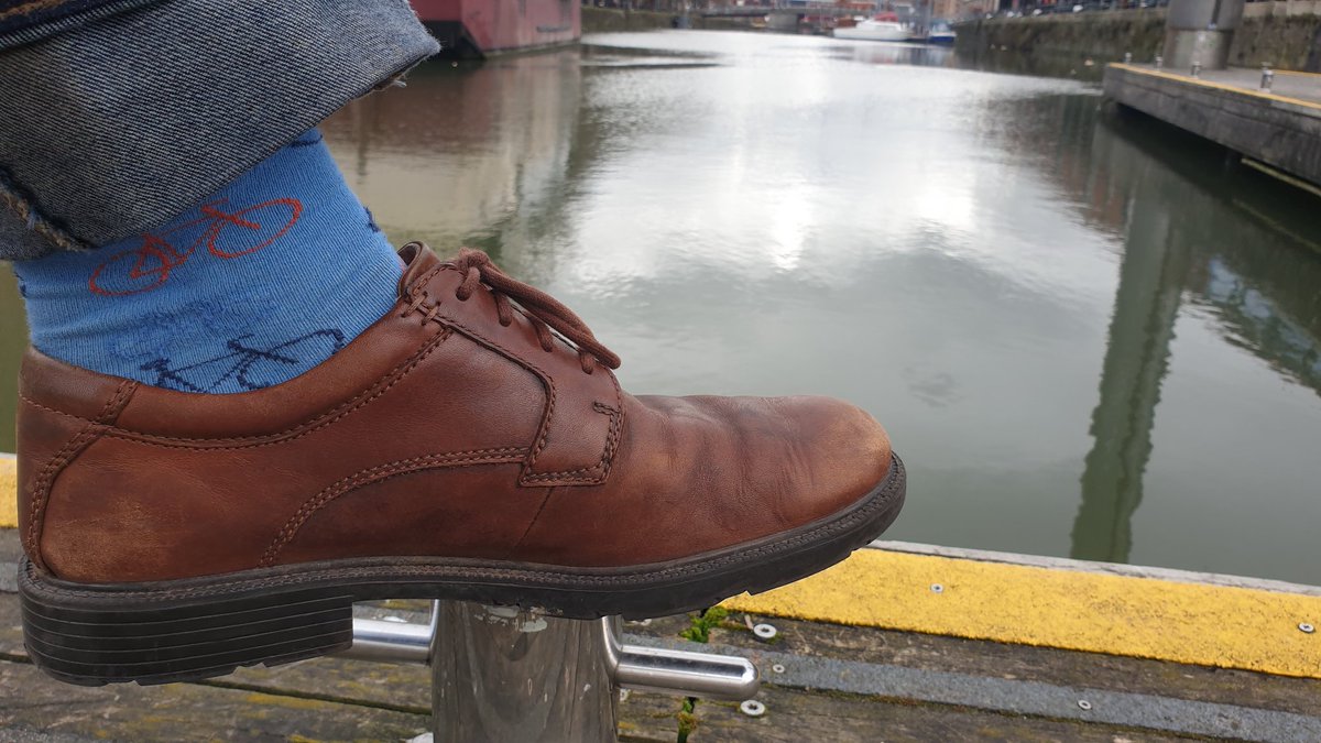 elmers87's tweet photo. Last day at Sustrans so there was really only one pair of socks I could wear.
#Socles https://t.co/0VEBRMSpWr