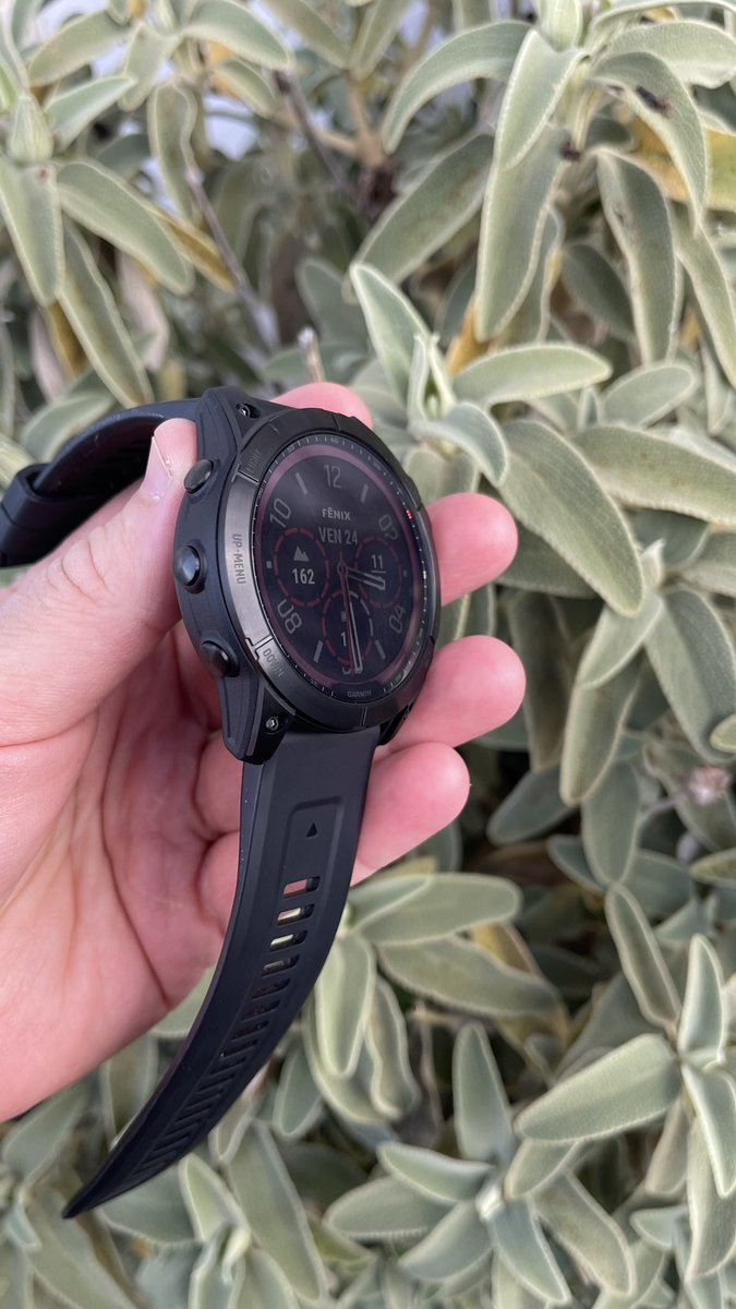 Pannacotech's tweet photo. Première sortie sport avec la dernière #Fenix7x de @GarminFrance 🏃🏃💨🔥🔥#garmin #fenix https://t.co/0IsTumzofT