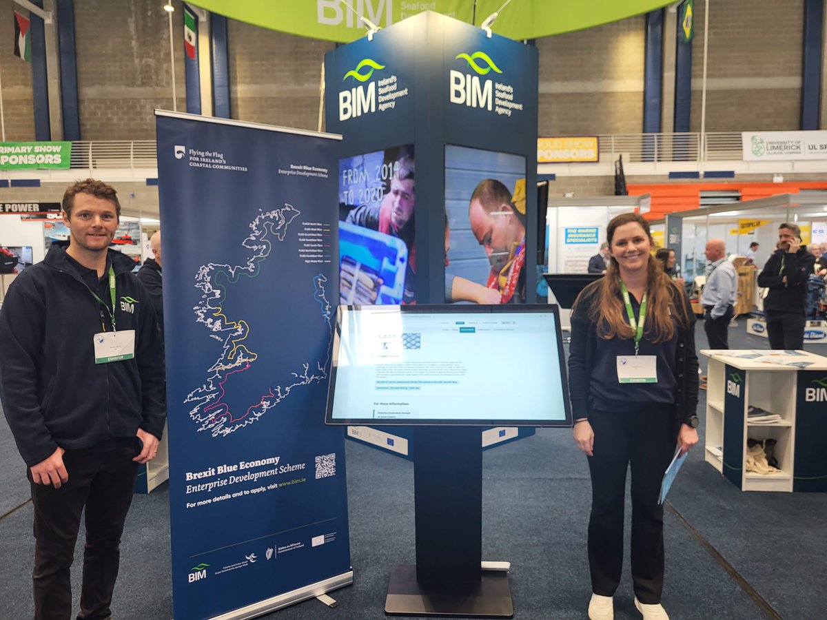 BordIascMhara's tweet photo. It's been a busy first day so far at the Irish @SkipperExpo in @ULSportArena🐟 If you're in the area, be sure to pop by our stand where our team, will be more than happy to chat @elizabethtray3.  #skipperexpo #aquaculture #fishing https://t.co/YrWPiV4GxG