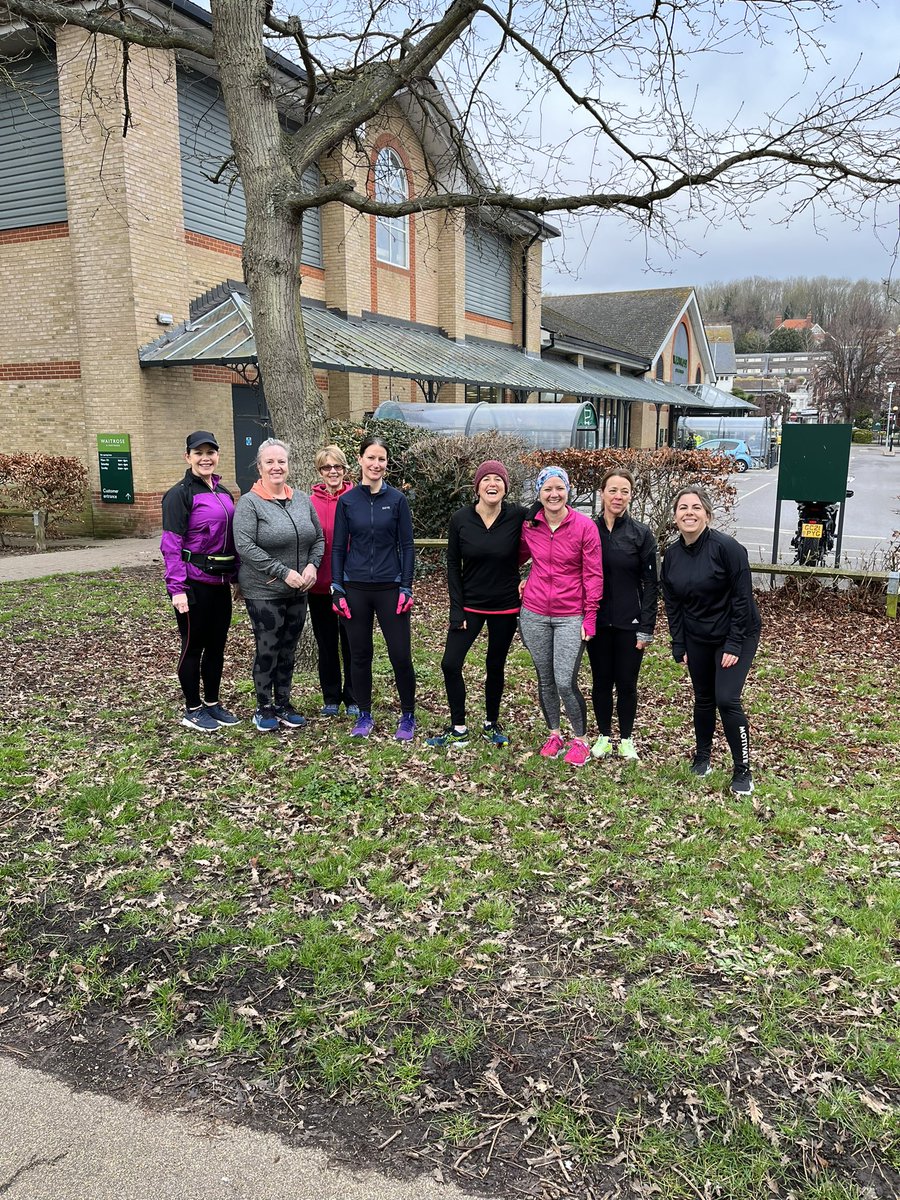 Big smiles from the Friday morning run crew! Fab way to start the day @RunTogether_