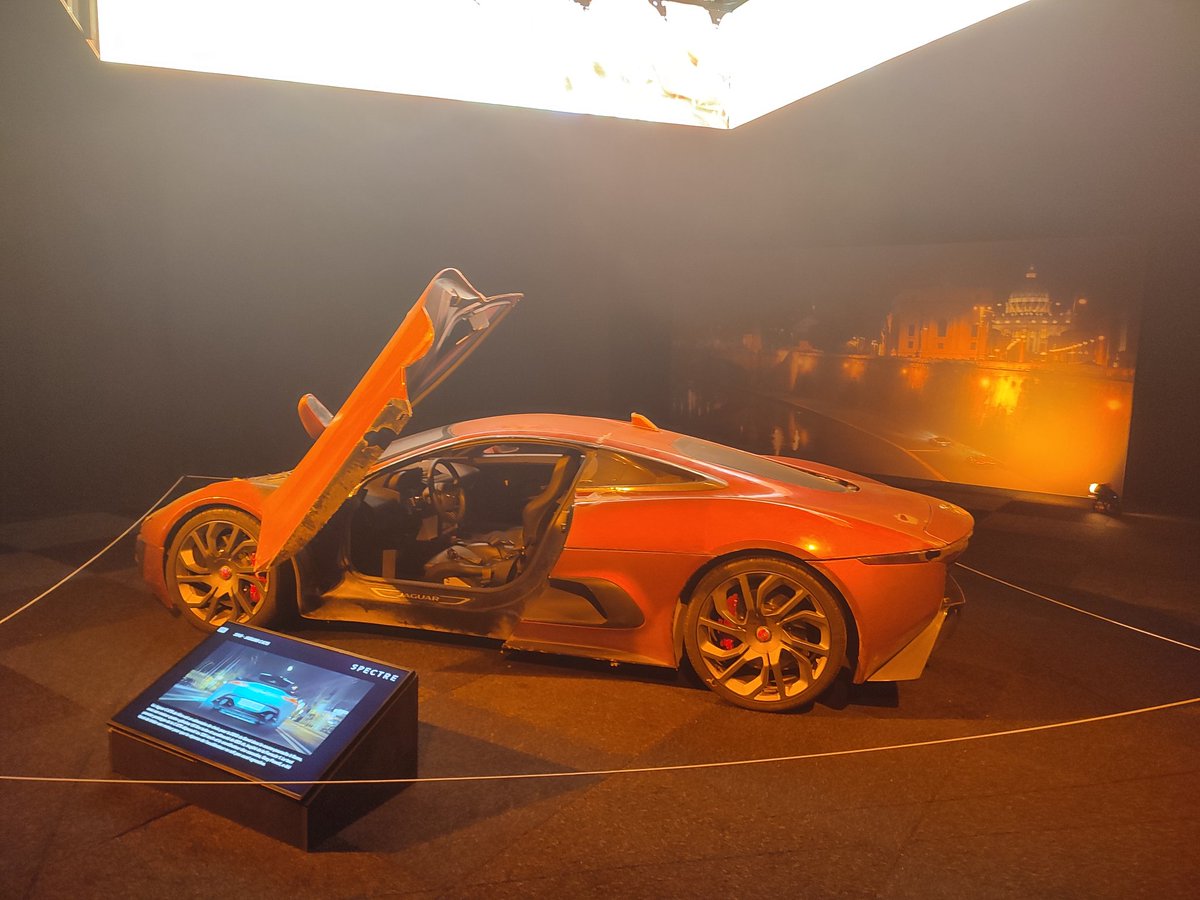 Kriegler007's tweet image. DC-era continued... #BondInMotion #JamesBond