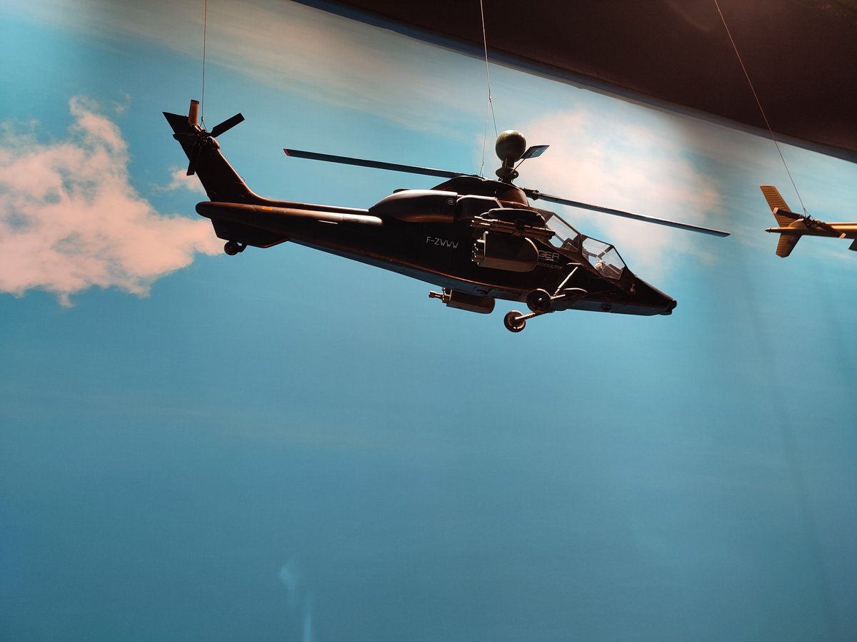 Kriegler007's tweet image. Some more Brozza, including the Tiger model from Goldeneye and the buzzsaw helicopter from The World Is Not Enough! #JamesBond #BondInMotion