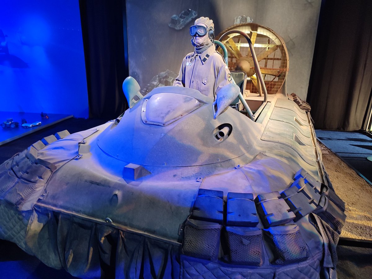 Kriegler007's tweet image. Some more Brozza, including the Tiger model from Goldeneye and the buzzsaw helicopter from The World Is Not Enough! #JamesBond #BondInMotion