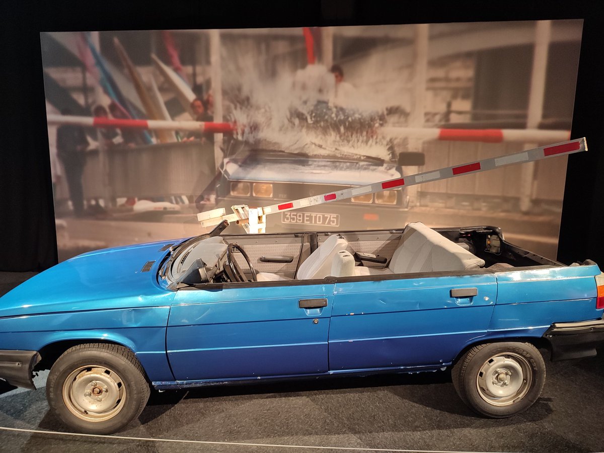 Kriegler007's tweet image. You know how I love AVTAK so I was really pleased to see the model train, ma car, the Zorin airship model and also the Rolls Royce Silver Cloud II. Poor Tibbet. #JamesBond #BondInMotion