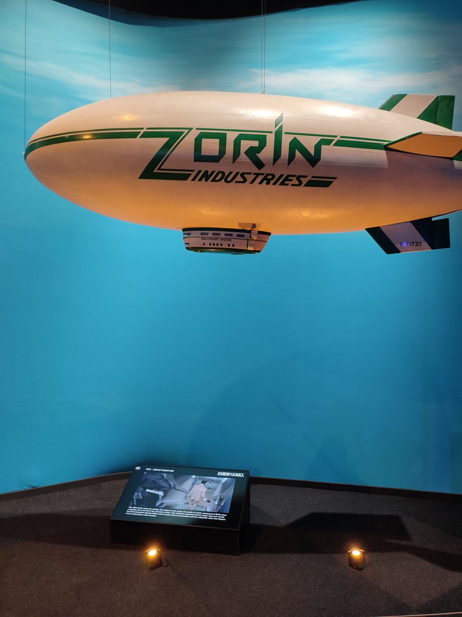 Kriegler007's tweet image. You know how I love AVTAK so I was really pleased to see the model train, ma car, the Zorin airship model and also the Rolls Royce Silver Cloud II. Poor Tibbet. #JamesBond #BondInMotion