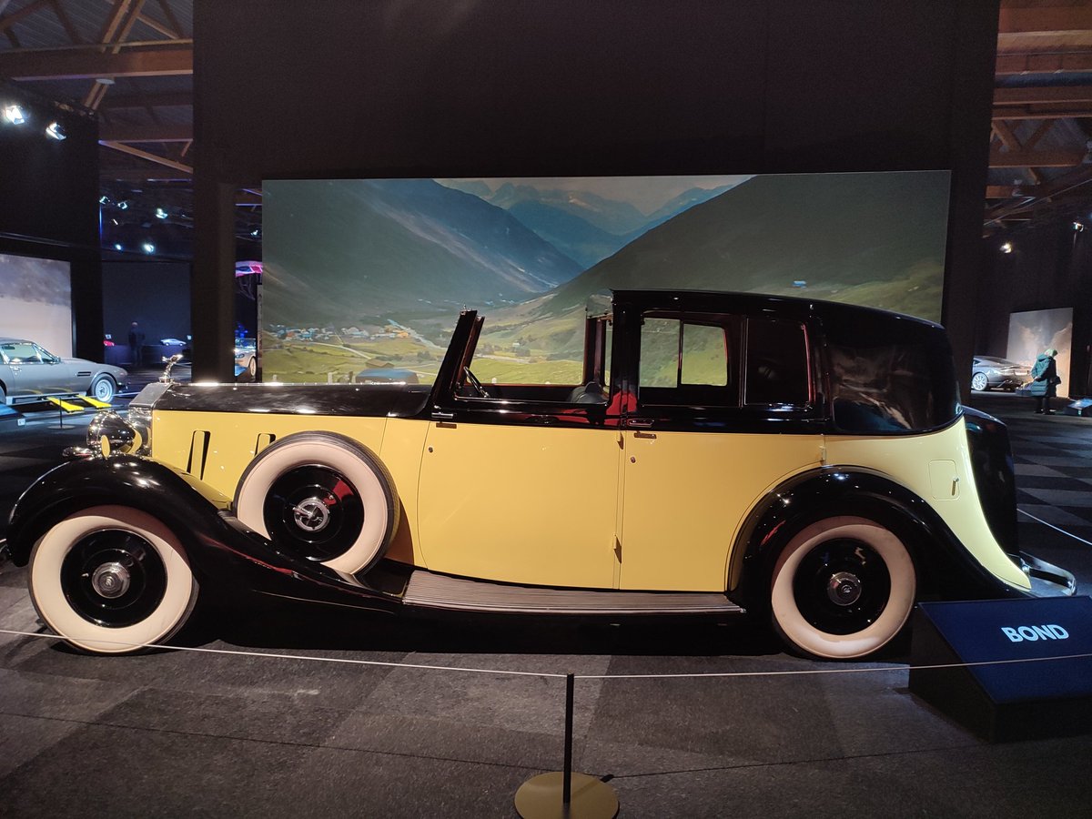 Kriegler007's tweet image. Mr Goldfinger's car! #JamesBond #BondInMotion