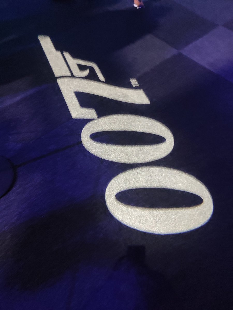 Kriegler007's tweet image. Nice bar area inside 🍸 A Vodka Martini was €15 which I thought was more than reasonable. Gift shop was obviously ridiculously overpriced. 

In conclusion, #BondInMotion was well worth it and I'm glad to have done it again. It's there until May 2023... #JamesBond