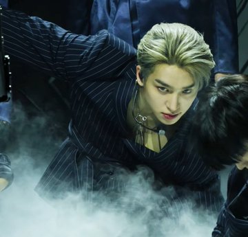 sang82lee's tweet photo. woah.... this man.... https://t.co/tDWU5JYnJQ