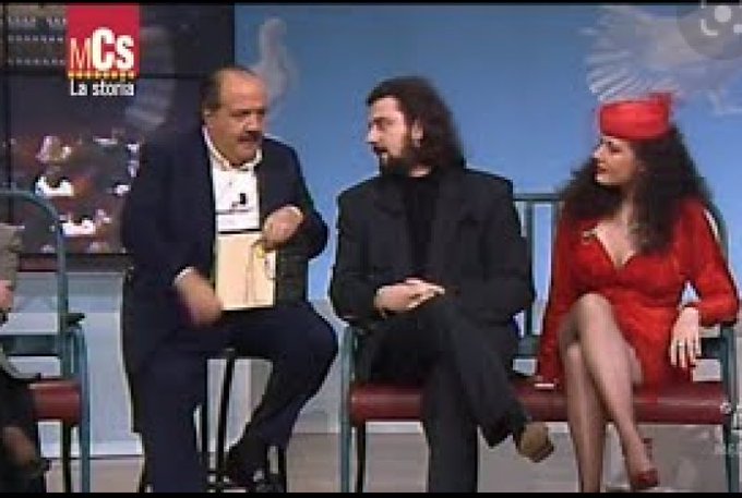 Personaggi come te non moriranno MAI.  Ci sar&agrave; un Maurizio Costanzo show anche nell&rsquo;aldil&agrave; ❤️ #ciaomauriziocostanzo<a href="/tag/intervista"class="tags"><span>#intervista</span></a><a href="/tag/mauriziocostanzoshow"class="tags"><span>#mauriziocostanzoshow</span></a><a href="/tag/interwiew"class="tags"><span>#interwiew</span></a><a href="/tag/jessicarizzo"class="tags"><span>#jessicarizzo</span></a>