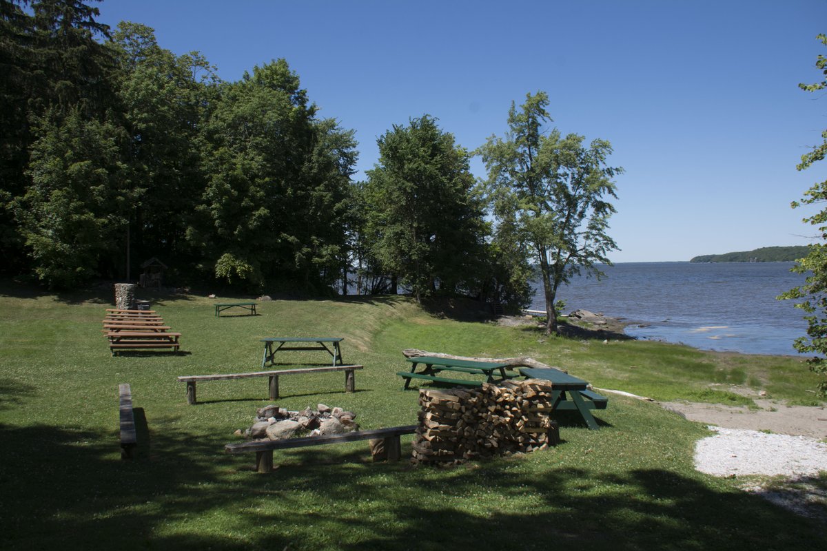 TylerPlace's tweet image. This spot may be tranquil during the day, but once Chad whips out the potato gun, all bets are off...