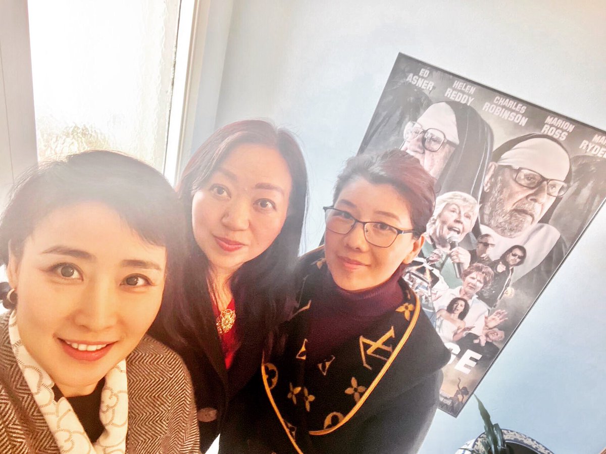 MaeyaFilms's tweet photo. Introduce Senior Entourage project, feel so honored by share a name with those Hollywood icons https://t.co/dmPo06wJvQ