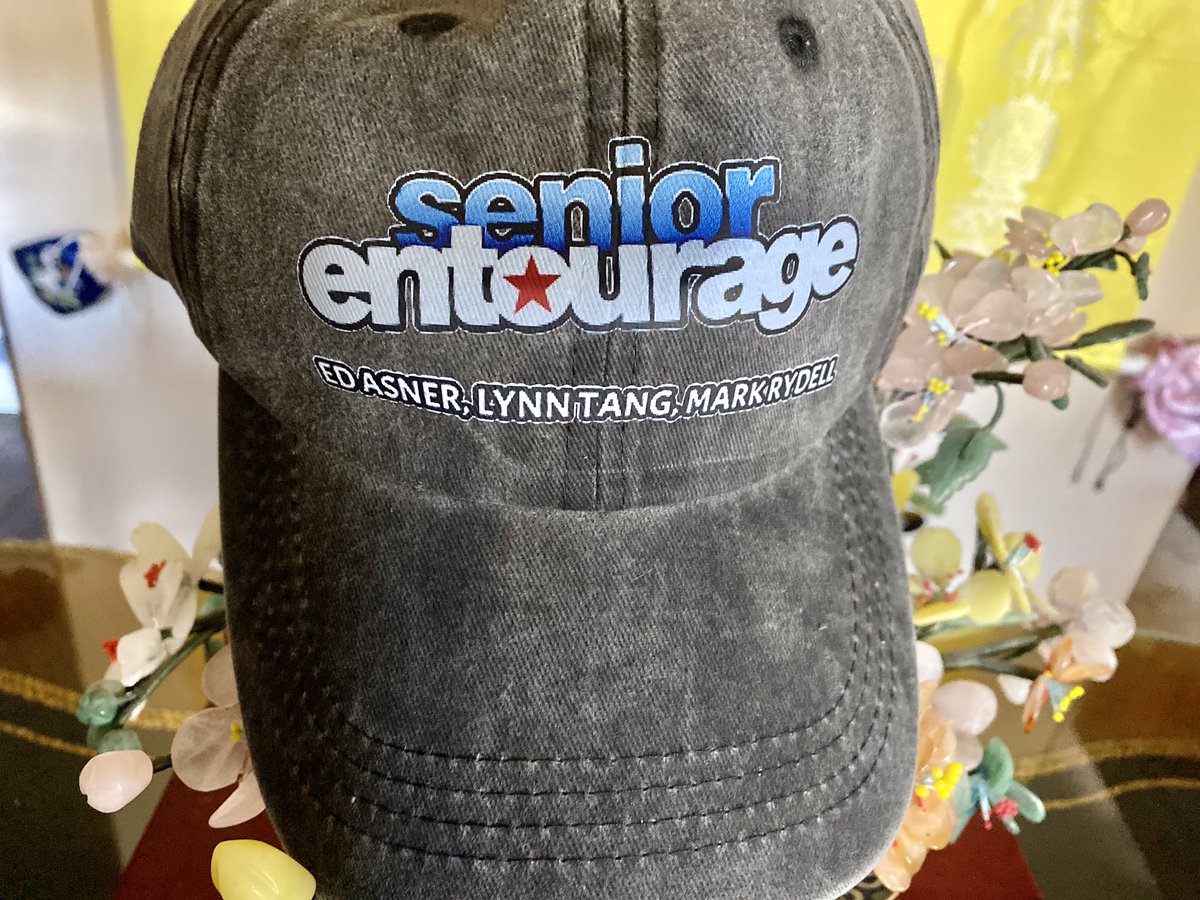 MaeyaFilms's tweet photo. Introduce Senior Entourage project, feel so honored by share a name with those Hollywood icons https://t.co/dmPo06wJvQ