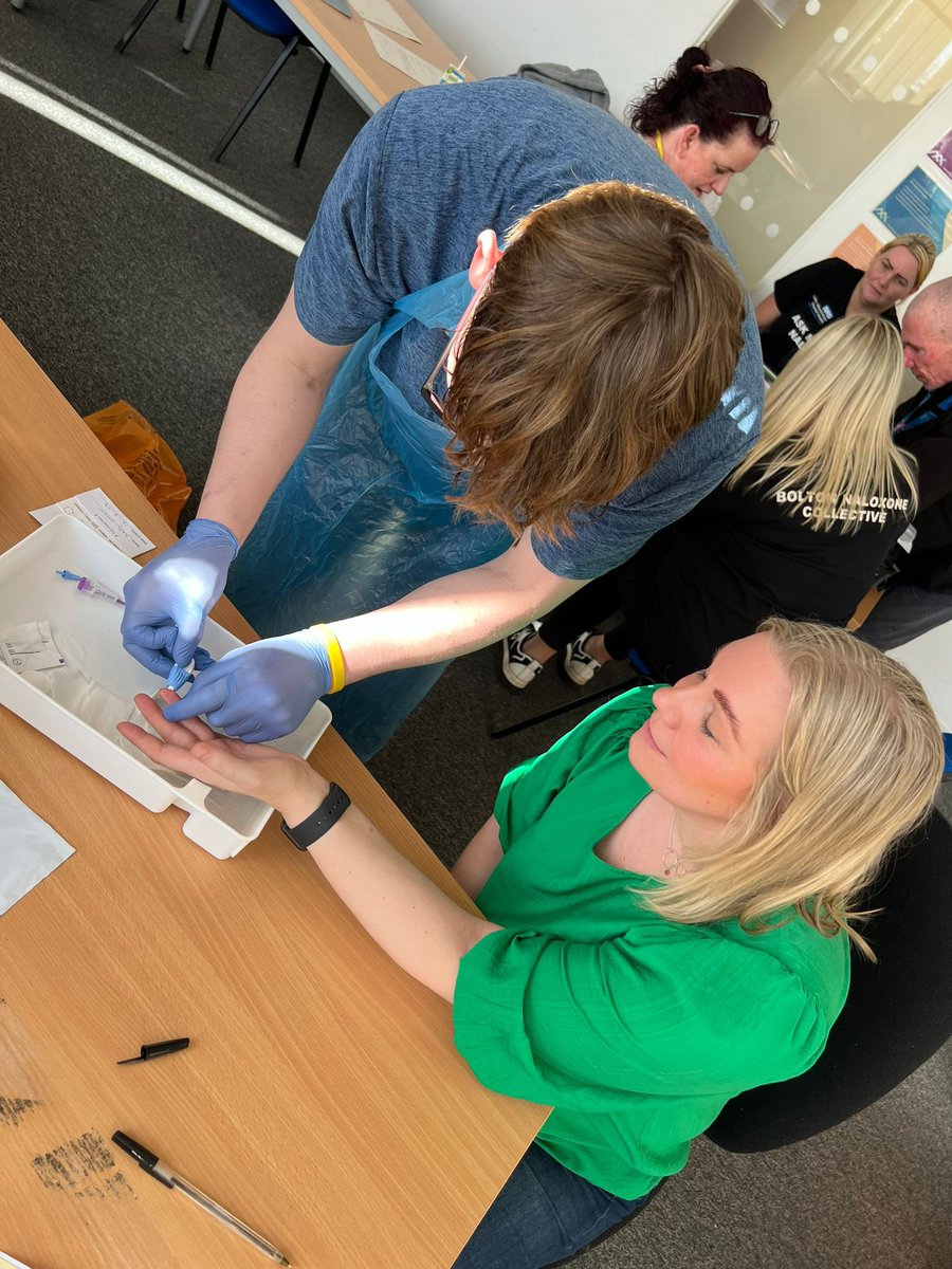 burylifesavers's tweet photo. It’s #Friyay &amp; we’re SO excited to announce… 📣 We’re now qualified to be able to offer dried blood spot testing; this will check for #HepB #HepC &amp; #HIV. We’ll be rolling this out across #Bury in the next few weeks. Phase two of our 5 step #HarmReduction plan? DONE! ✅ #PeerLed https://t.co/wxflYjZTzn