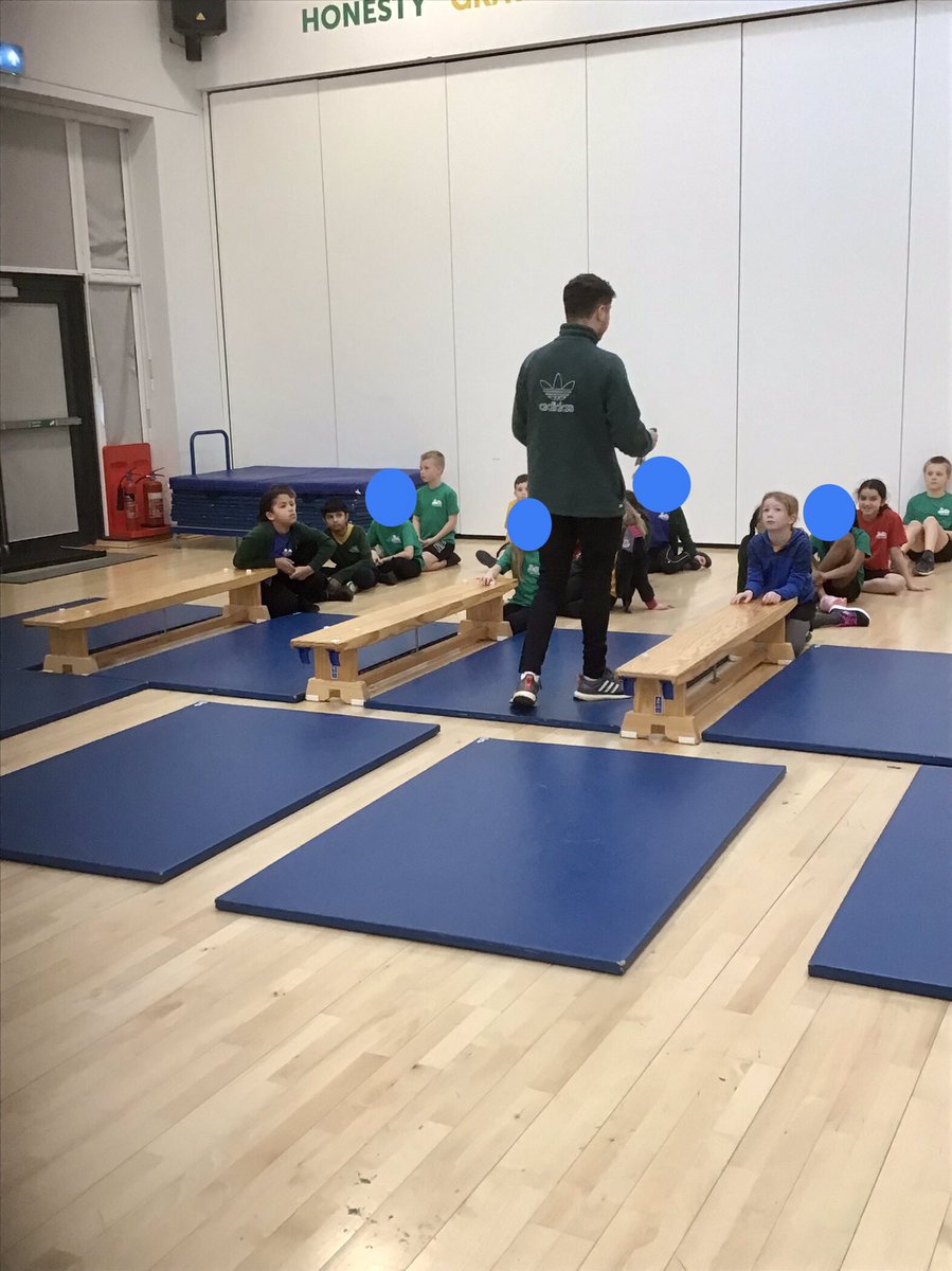 GRPARowan's tweet photo. In PE today Rowan had great fun doing Gymnastics, we practices our full, half and quarter terns making sure we landed on our feet with our knees bent #jumpintotheweekend https://t.co/gy6Q2xyPur