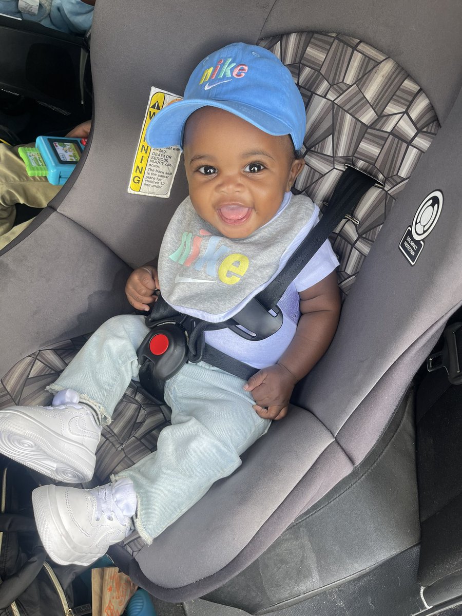 BabyJoeCDBG's tweet photo. #BIGBILLION💙 #BABYCHASE💚 #MYJR🌍 https://t.co/OxaPKehgDc